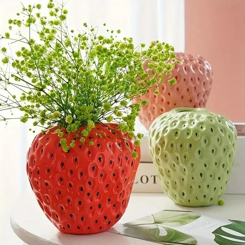 Creative Strawberry Shaped Vase for Flower Arrangement