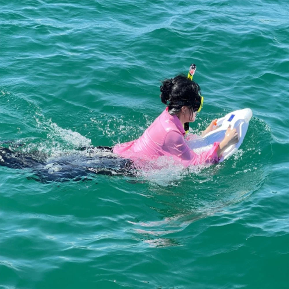 F2 Jet-powered electric surfboards High speed Underwater propellers
