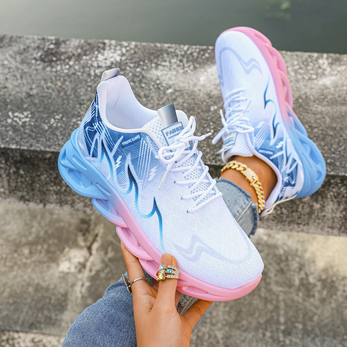 Women Casual Sports Shoes Breathable Lightweight Sneakers  Running Walking Shoes Female Vulcanized Shoes