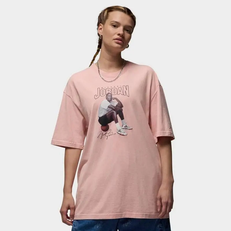 Jordan | Women's Jordan Short-Sleeve Oversized Graphic T-Shirt